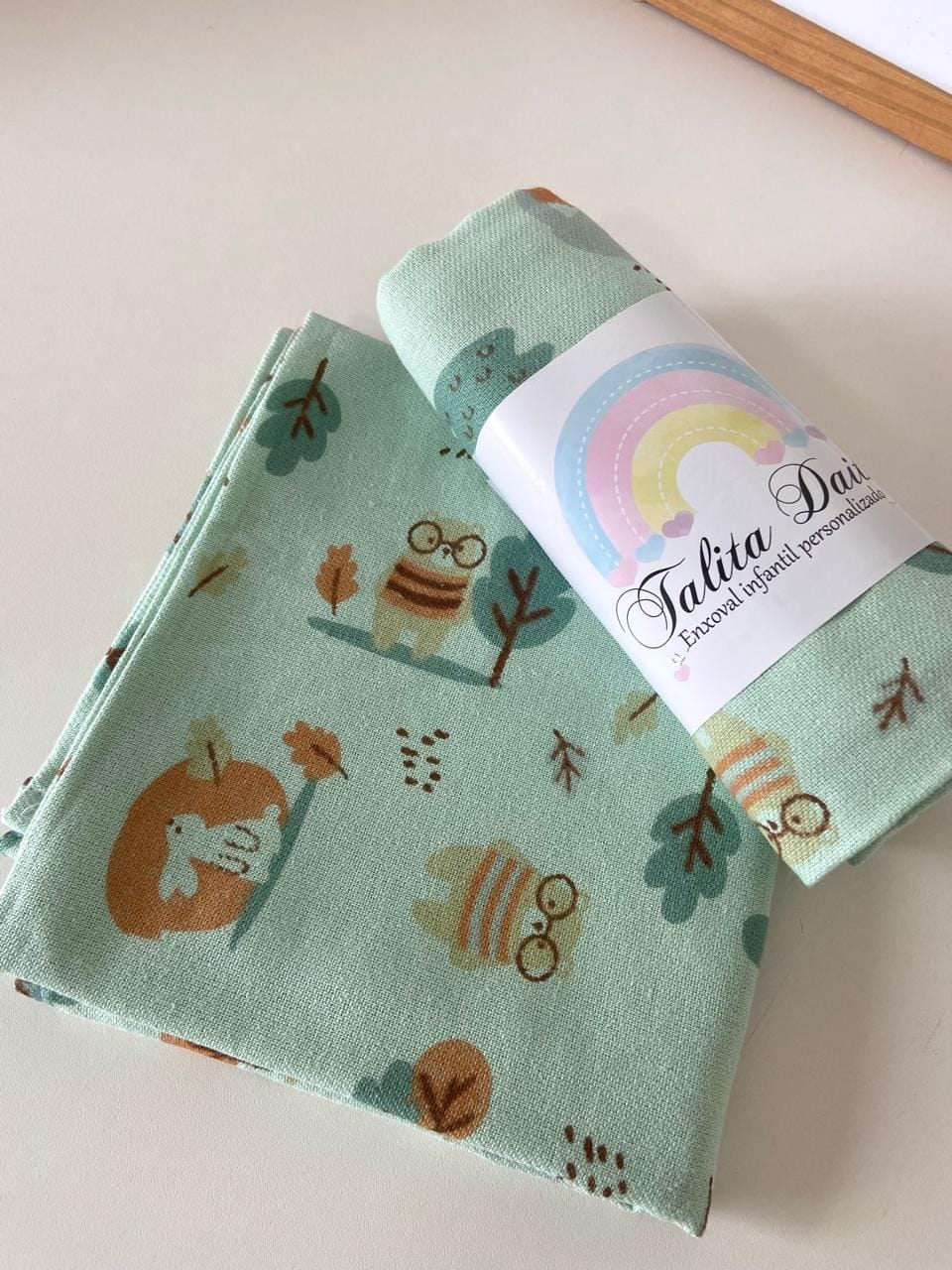 cueiro animais do bosque