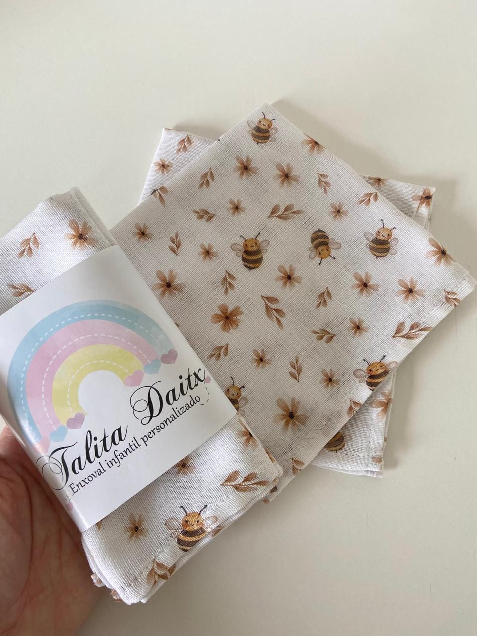 fraldinha de boca abelha 2